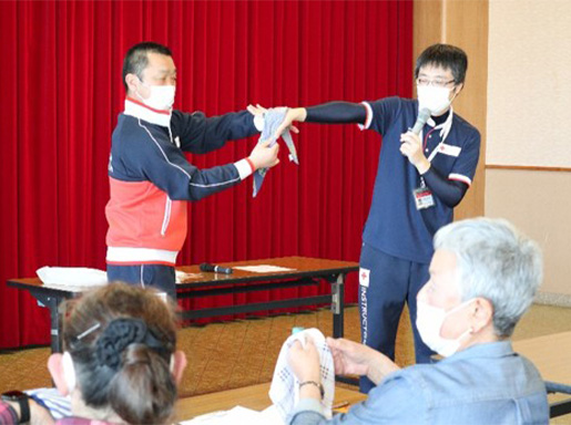 赤十字短期講習会1